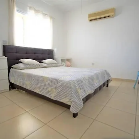 Sunshine Spacious Апартаменты *