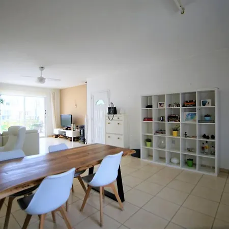 Sunshine Spacious *